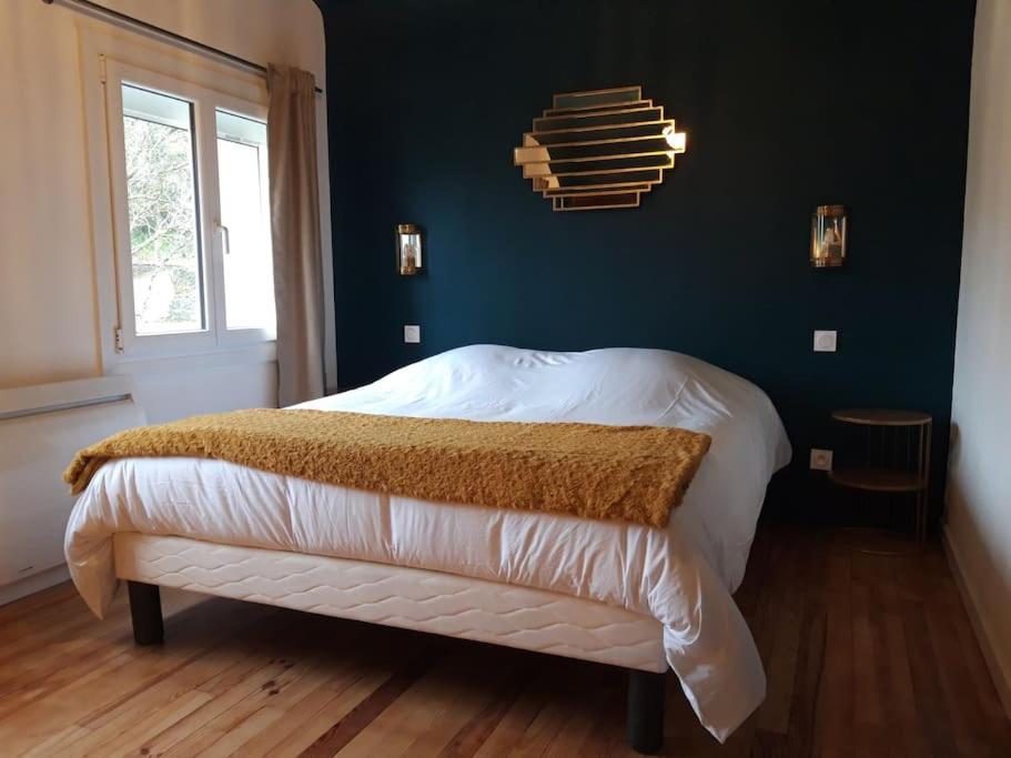 Maison Lombardi - Gite 6 Personnes 4 Etoiles Dun-sur-Meuse Екстериор снимка
