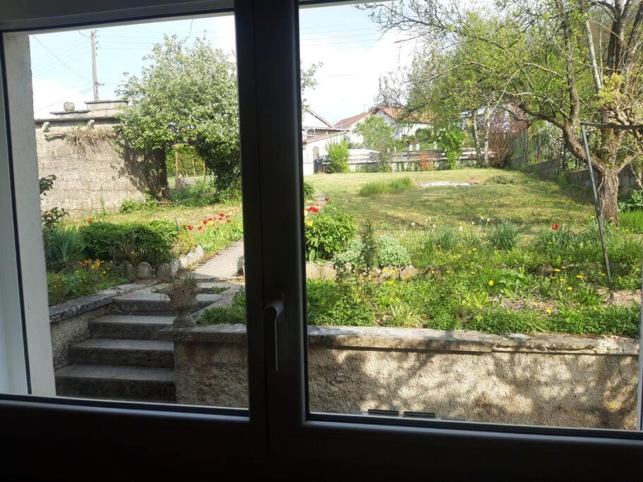 Maison Lombardi - Gite 6 Personnes 4 Etoiles Dun-sur-Meuse Екстериор снимка